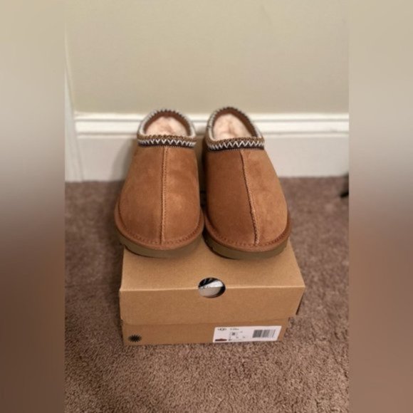 Women's UGG Tasman Slippers sz 8 - Picture 3 of 4